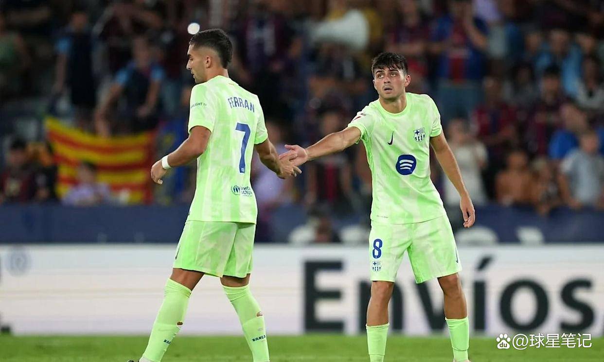 佩德里远射绝技当选西甲月度最佳逆转莱万特一锤定音 佩德里远射绝技当选西甲月度最佳逆转莱万特一锤定音