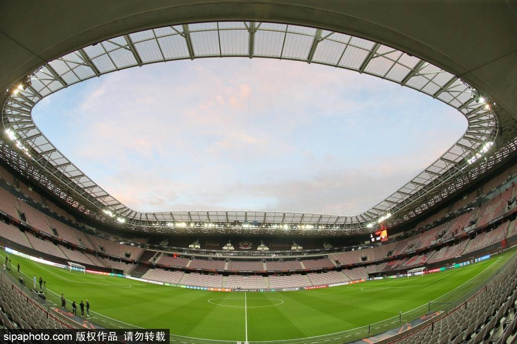 登顶积分榜首,罗马赛季前三个意甲客场全胜,队史第四次做到 登顶积分榜首,罗马赛季前三个意甲客场全胜,队史第四次做到